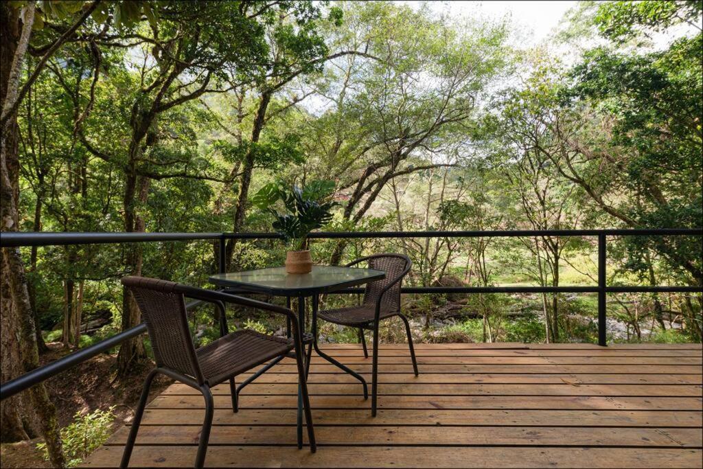 Unicorn Lodge: Direct Riverfront : Unique Experience San Gerardo de Dota Exteriér fotografie